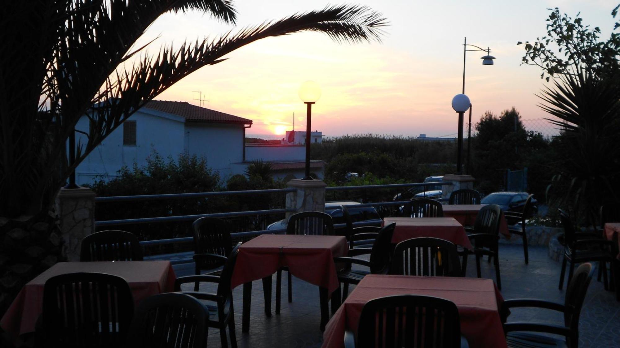 Hotel Piccolo Paradiso Peschici Exterior photo